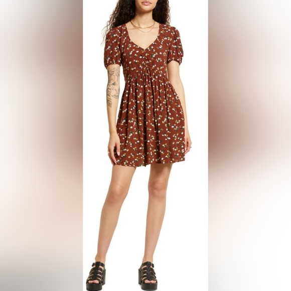 bp Dresses & Skirts - BP Printed Babydoll Minidress Brown Printed Airy V-Neck Mini Dress Size Small